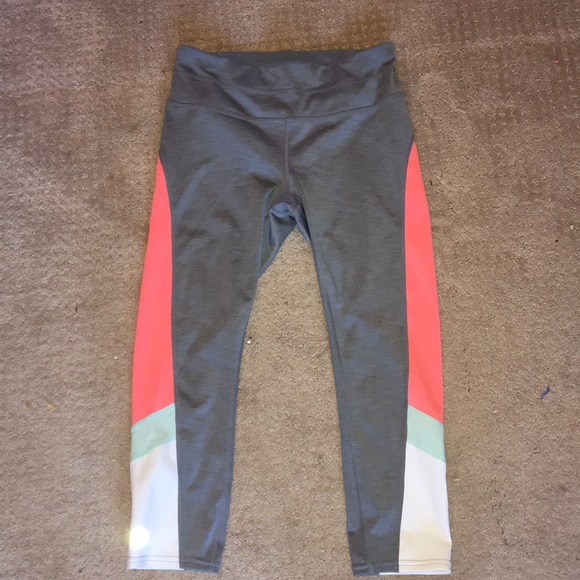 Athleta Pants - leggings